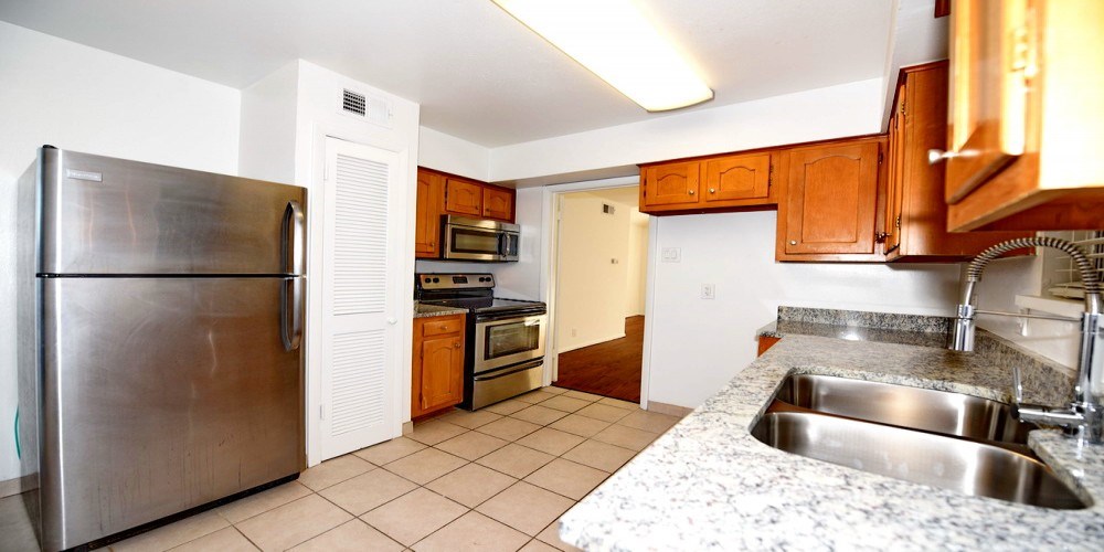 4818 Cole Avenue Dallas TX 75205