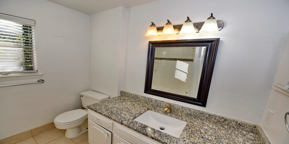 4818 Cole Avenue Dallas TX 75205