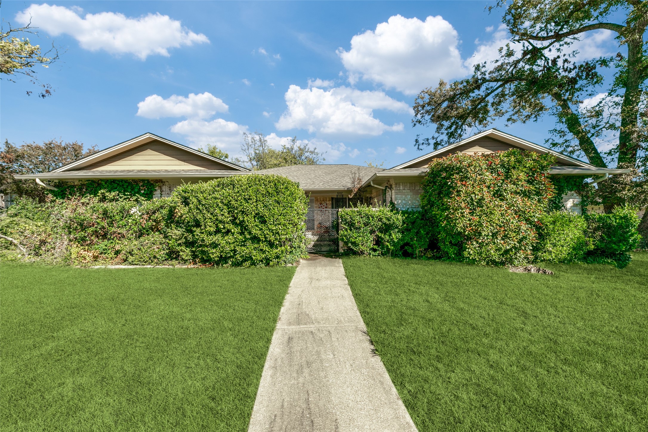 8222 Lullwater Drive Dallas TX 75218
