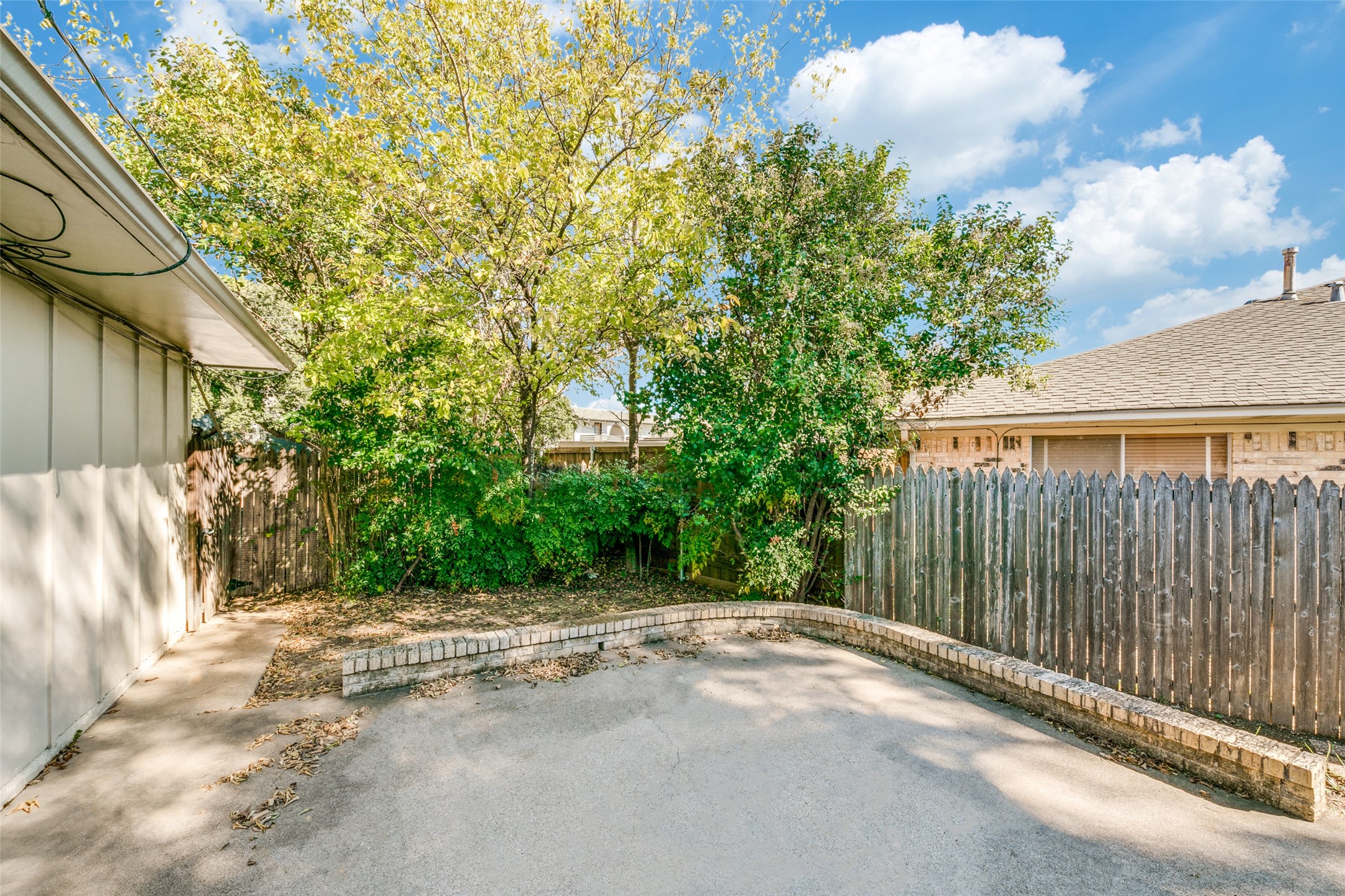 8222 Lullwater Drive Dallas TX 75218