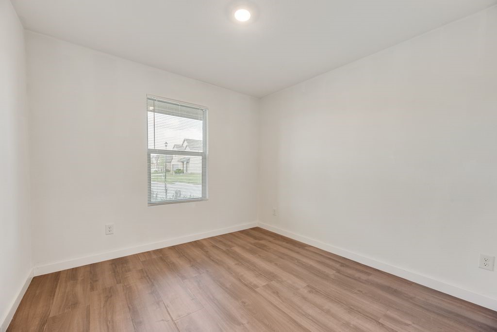 1012 Barkers Pond Avenue Forney TX 75126
