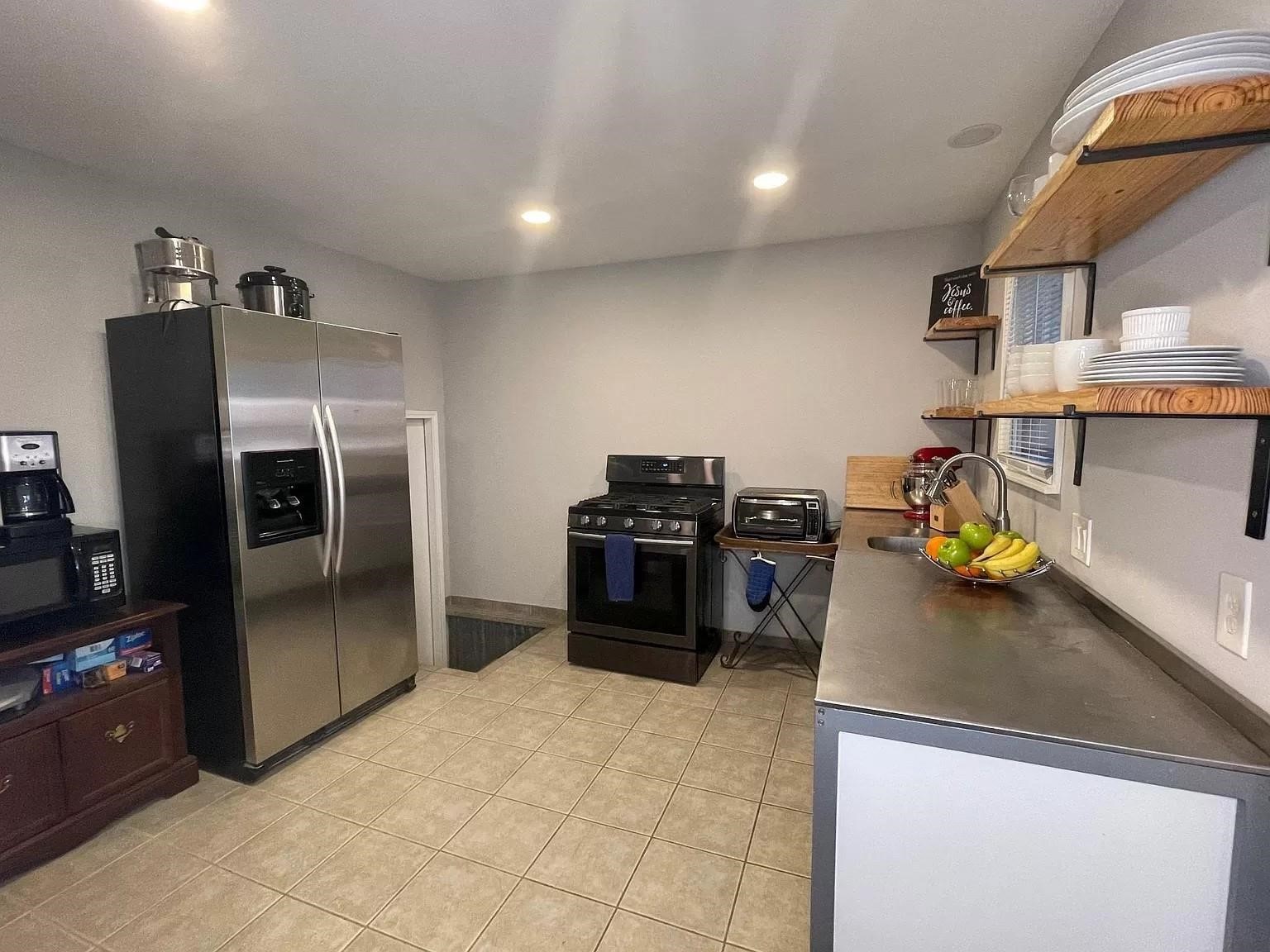 313 Hillcrest Avenue Richardson TX 75081