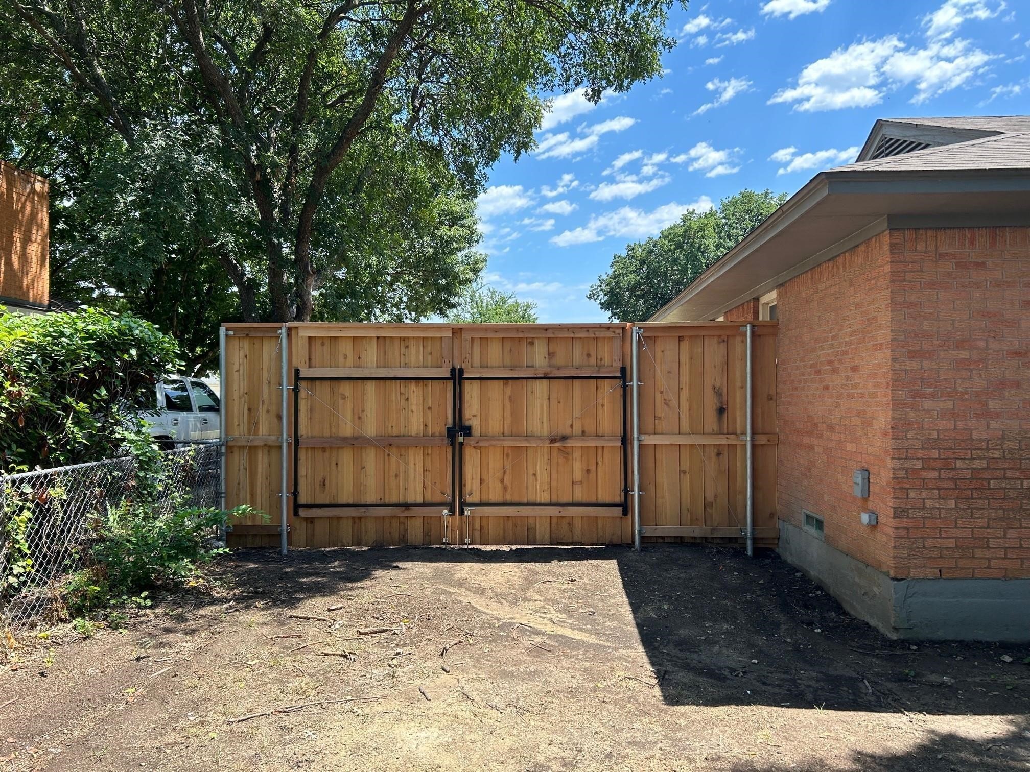 313 Hillcrest Avenue Richardson TX 75081
