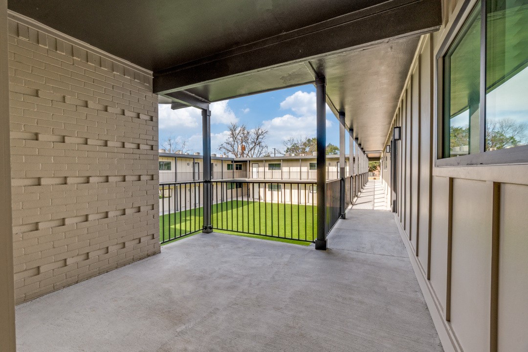 5917 Gaston Avenue Dallas TX 75214