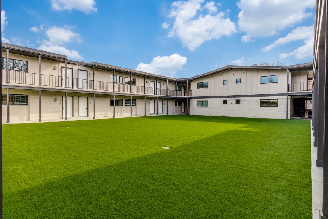 5917 Gaston Avenue Dallas TX 75214