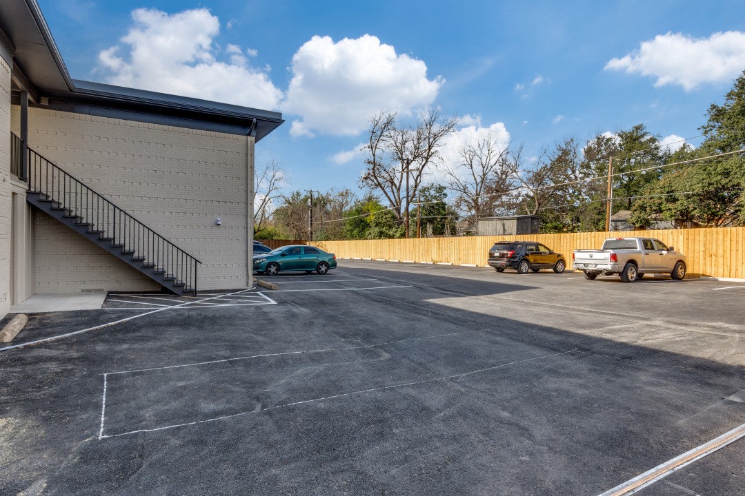 5917 Gaston Avenue Dallas TX 75214