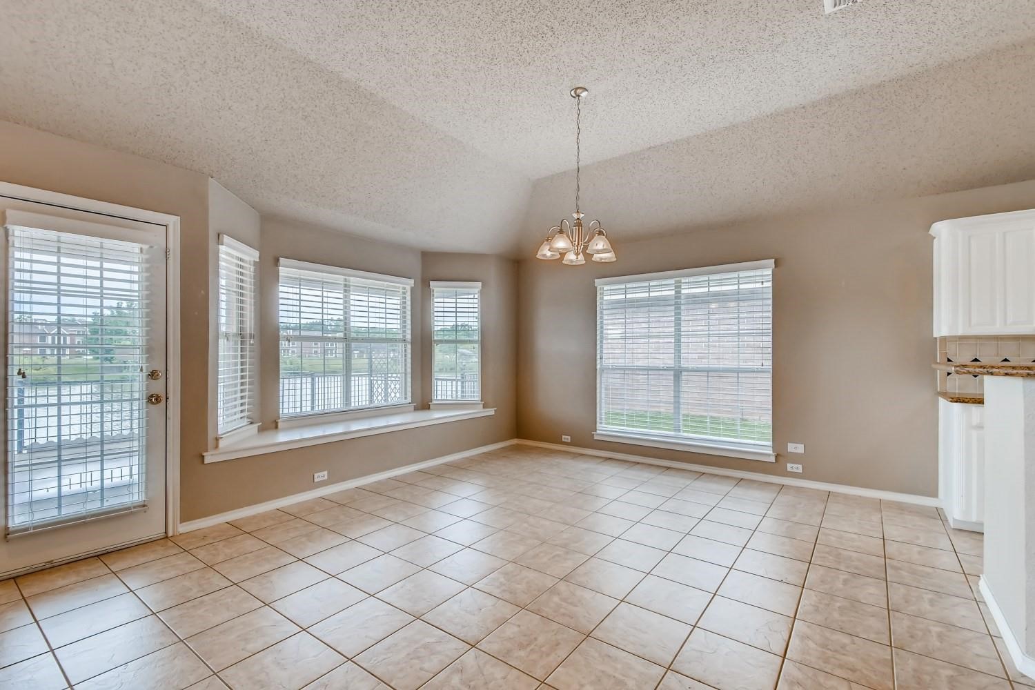 5930 River Bend Drive Benbrook TX 76132