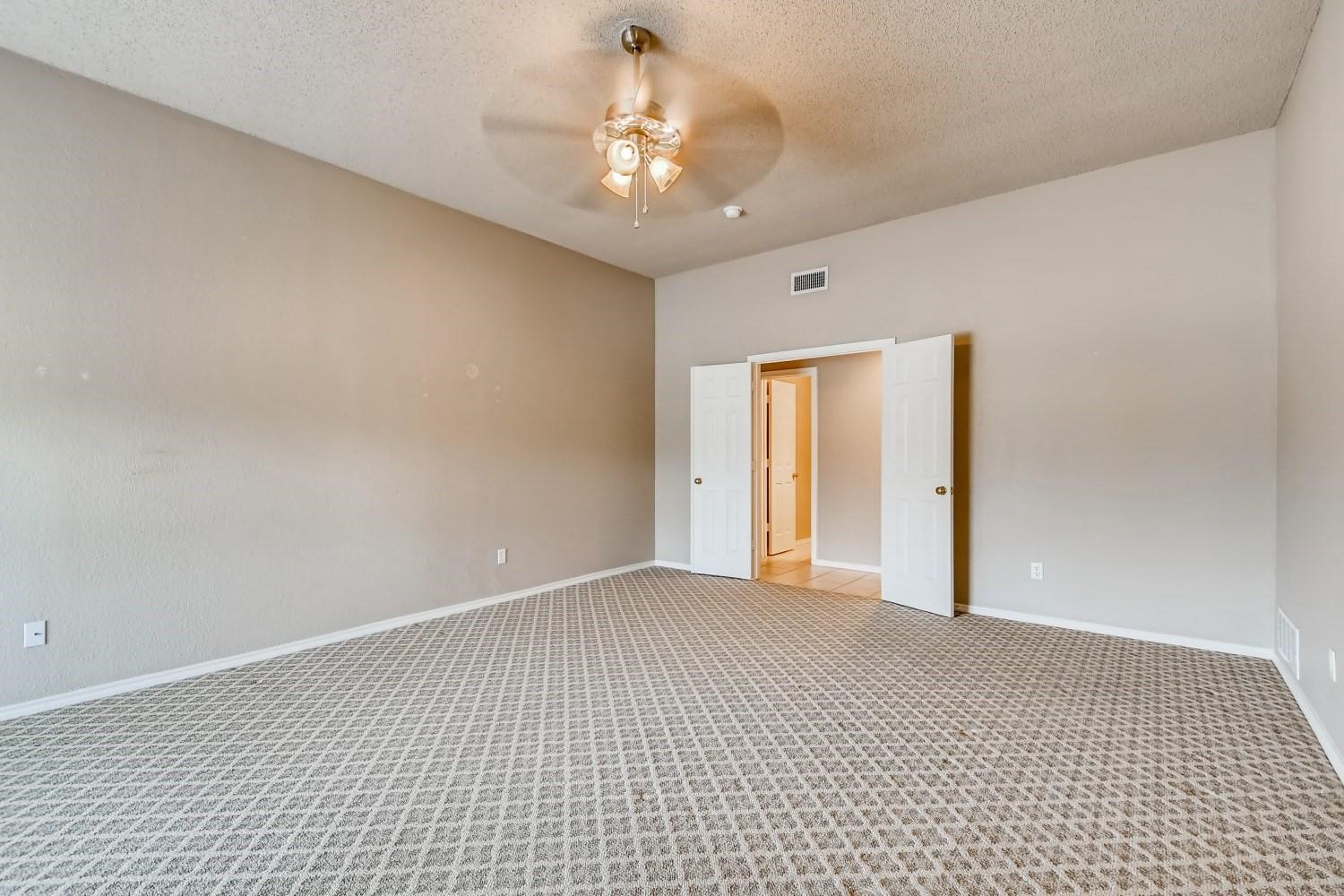 5930 River Bend Drive Benbrook TX 76132