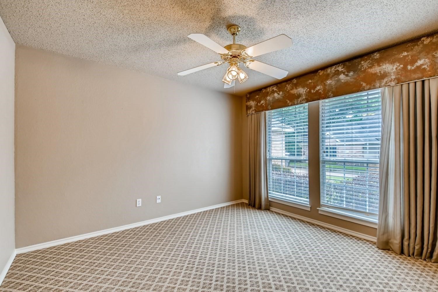 5930 River Bend Drive Benbrook TX 76132