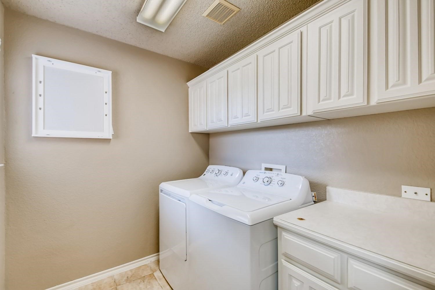 5930 River Bend Drive Benbrook TX 76132