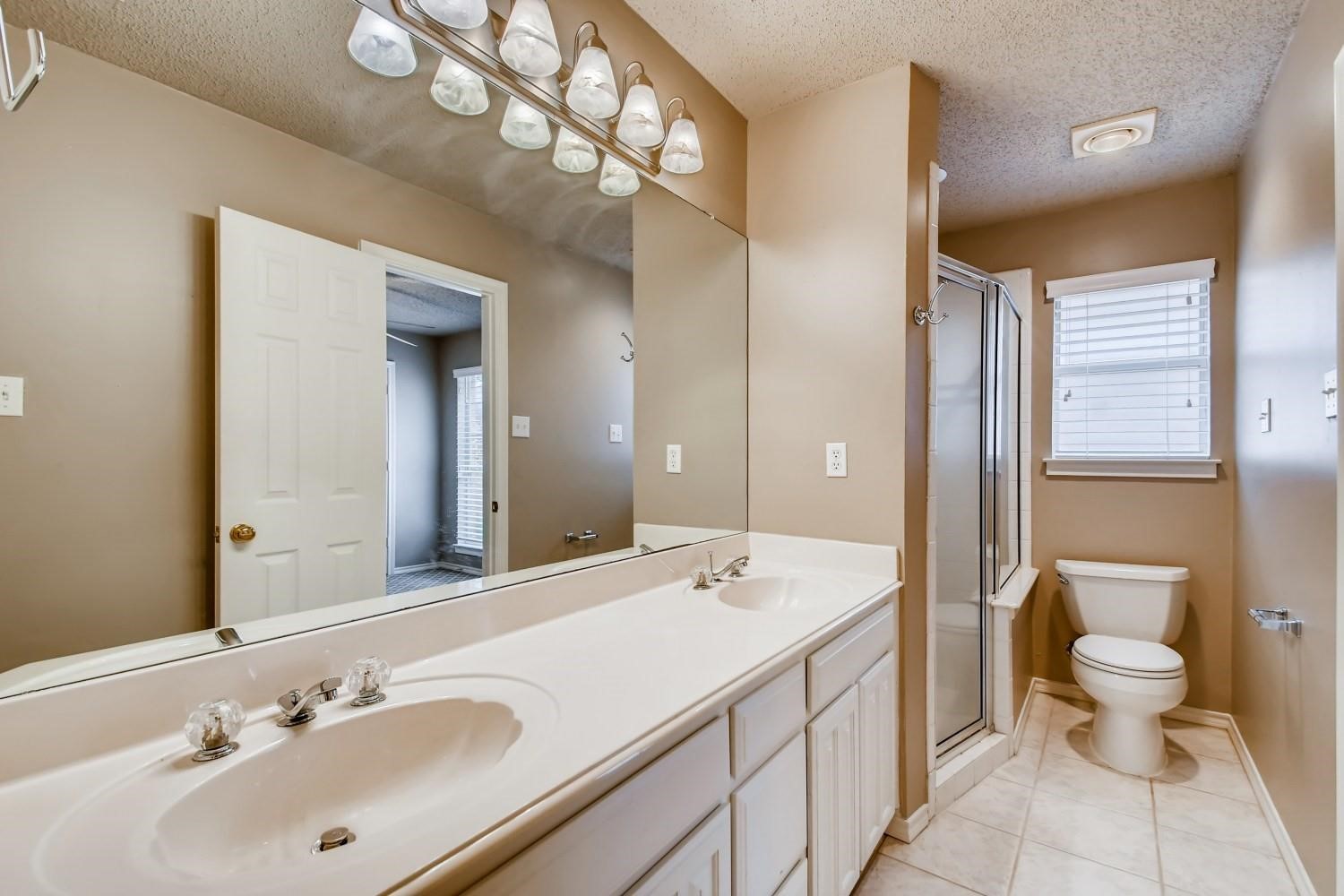 5930 River Bend Drive Benbrook TX 76132