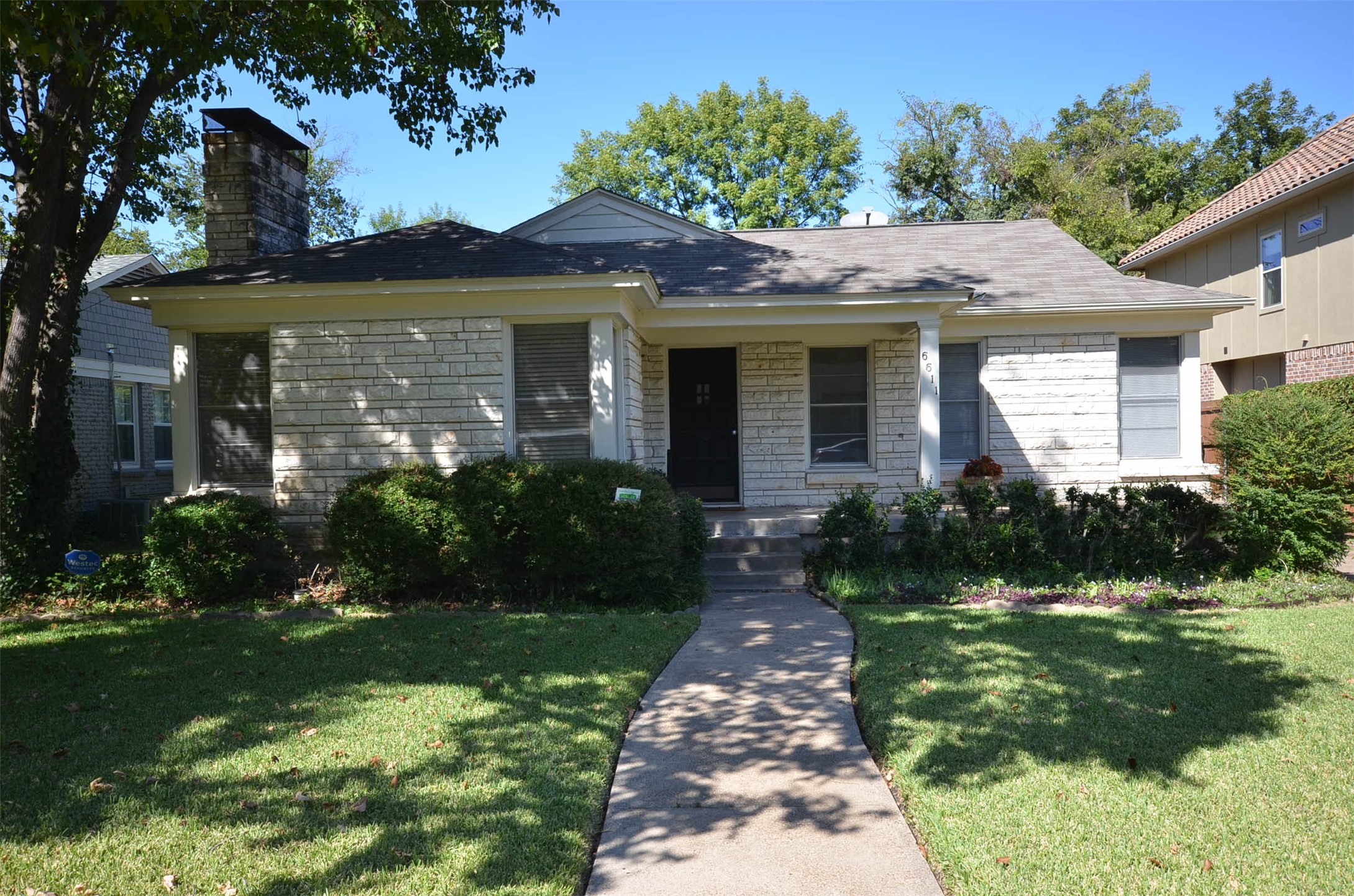 6611 Anita Street Dallas TX 75214