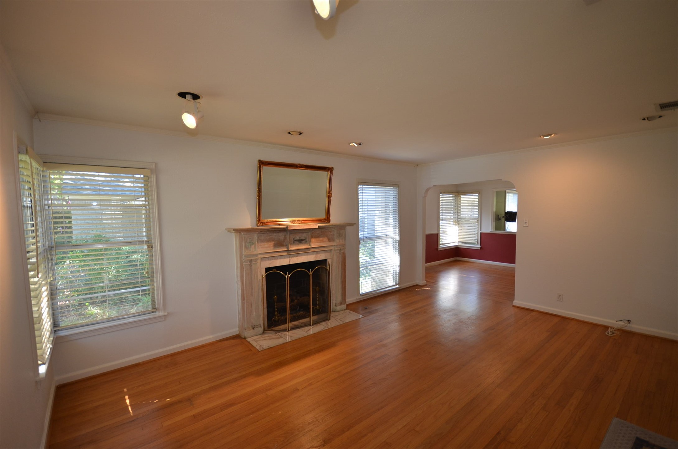 6611 Anita Street Dallas TX 75214