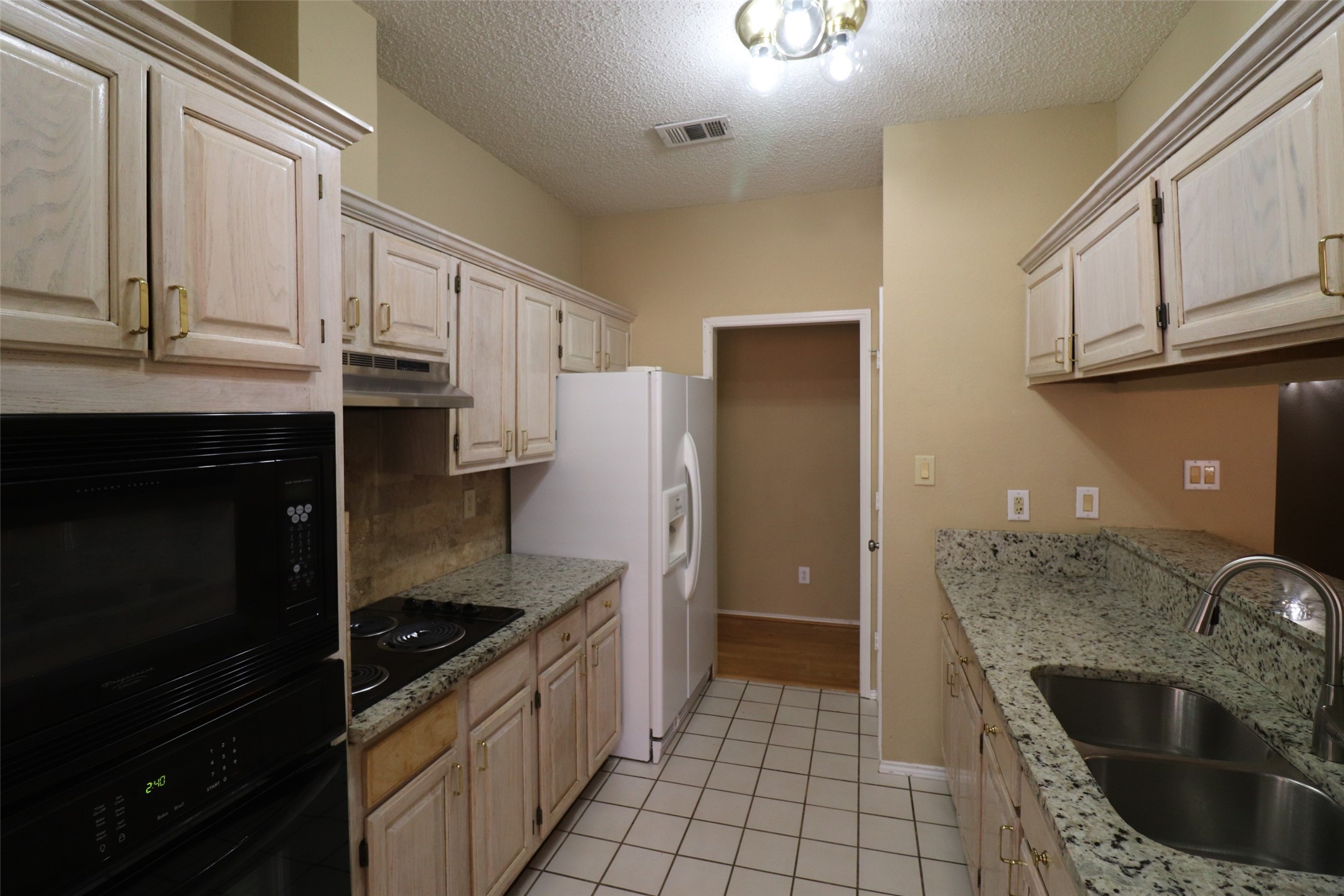 2709 Garden Springs Drive Richardson TX 75082