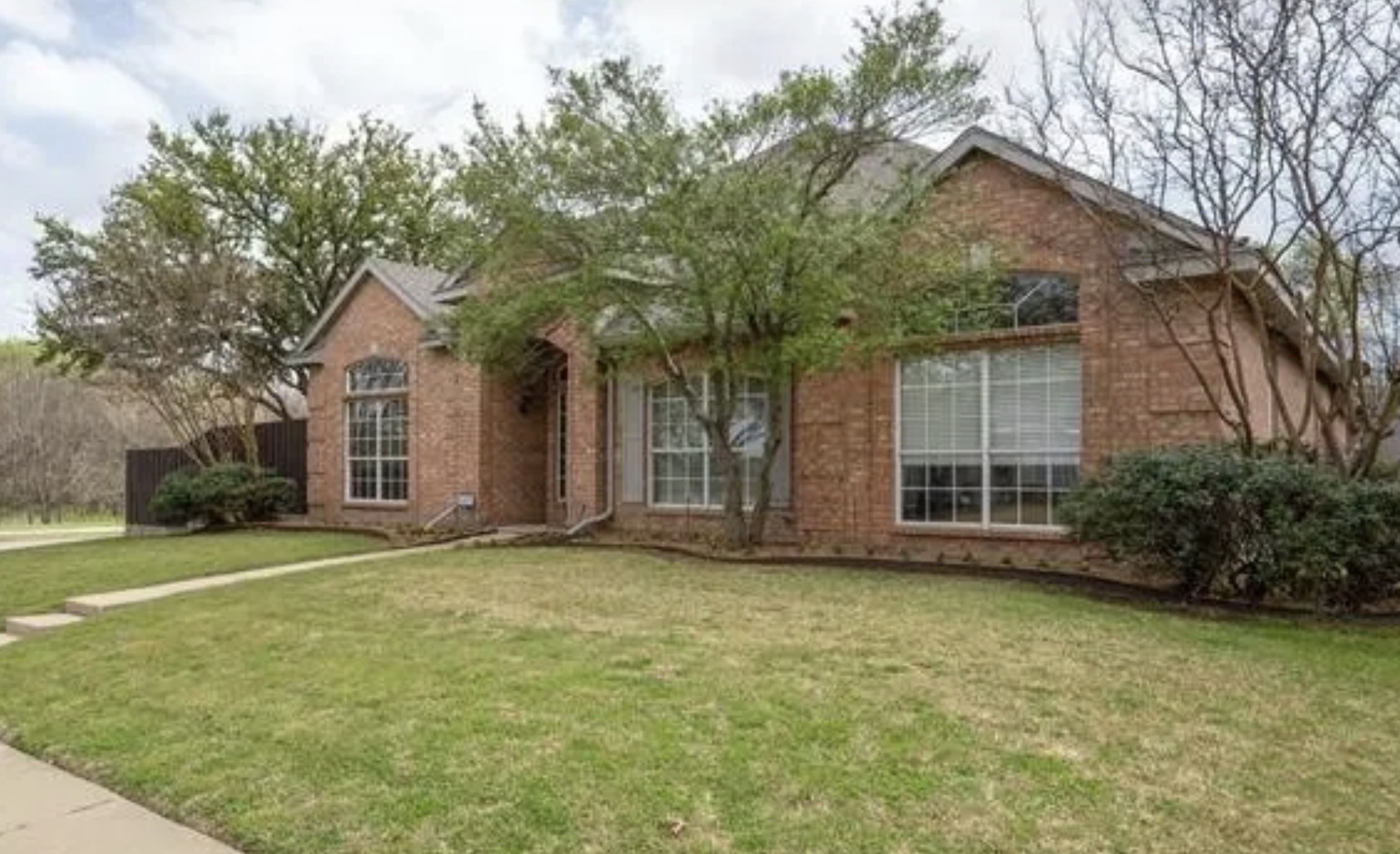 5837 Poole Drive The Colony TX 75056