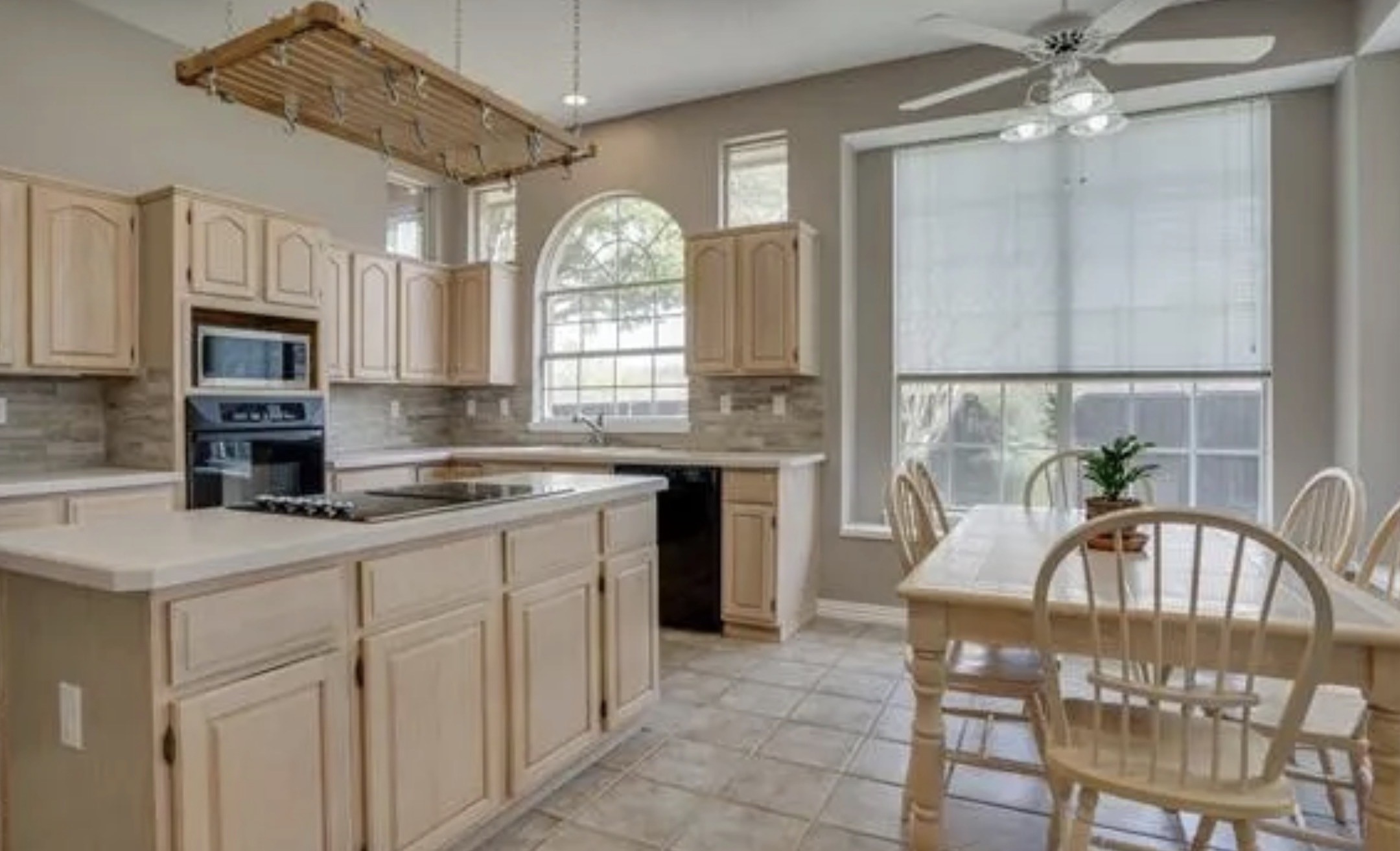 5837 Poole Drive The Colony TX 75056