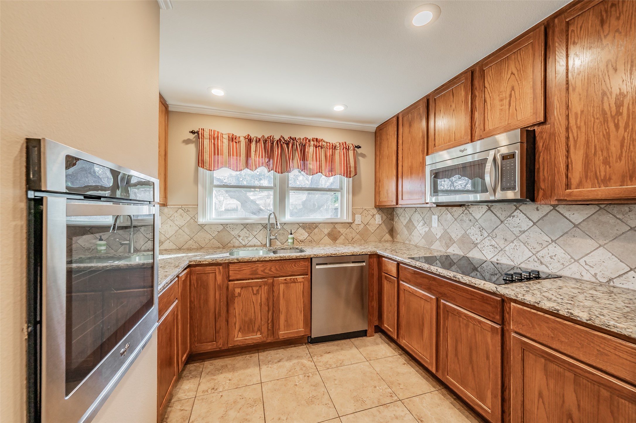 6817 Fortune Road Fort Worth TX 76116