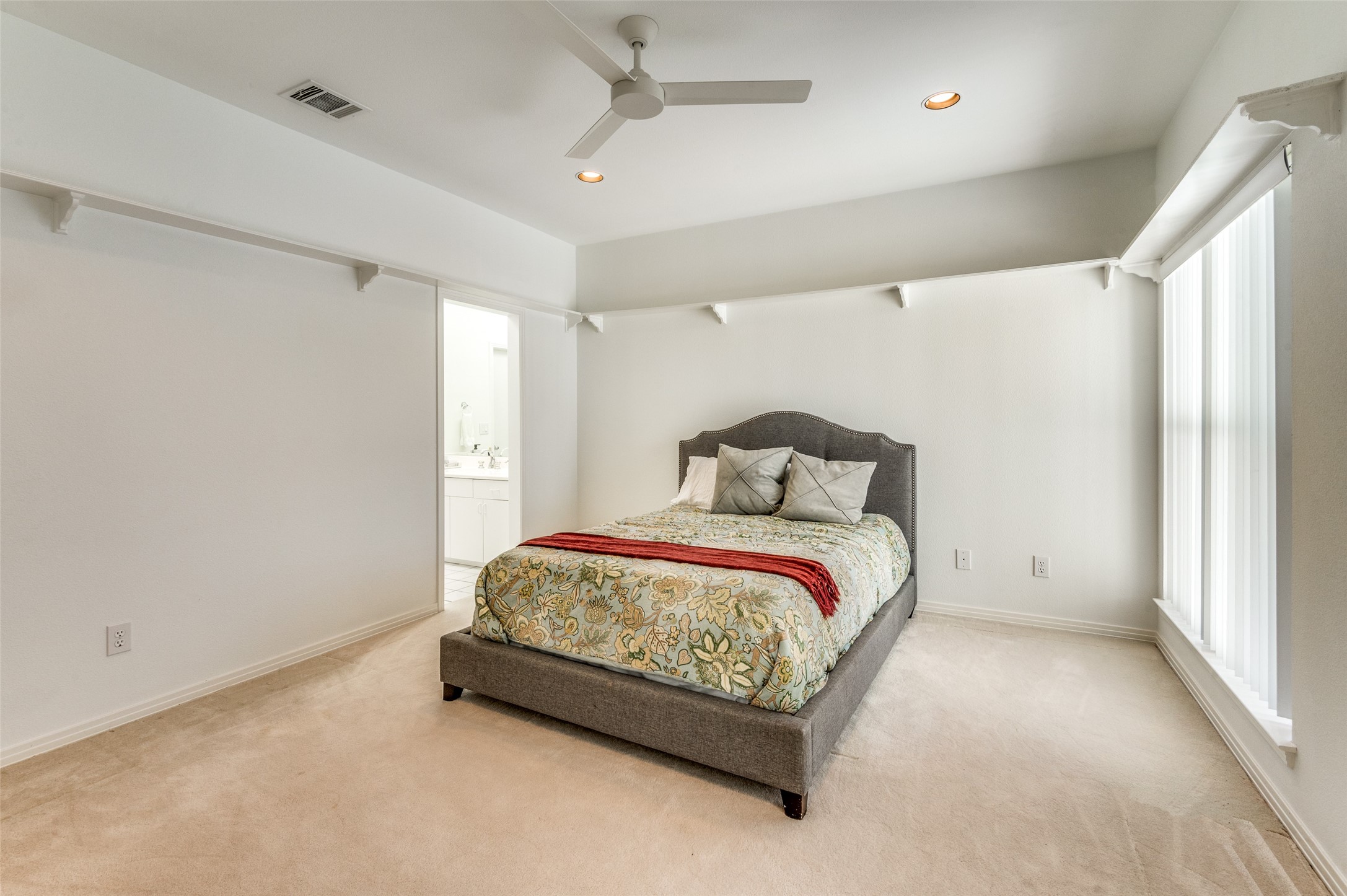 18024 Rock Branch Drive Dallas TX 75287