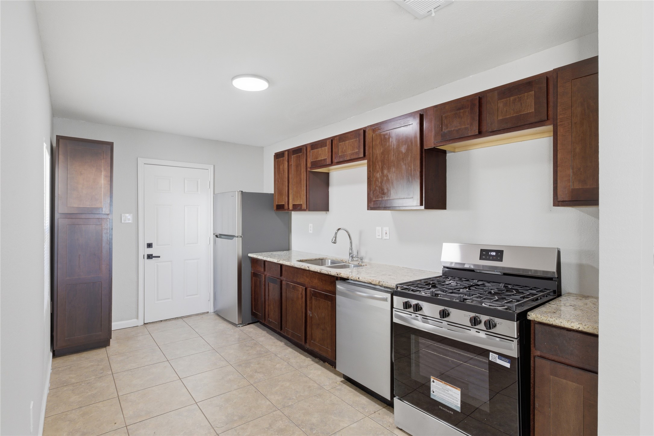 2211 Wilbur Street Dallas TX 75224