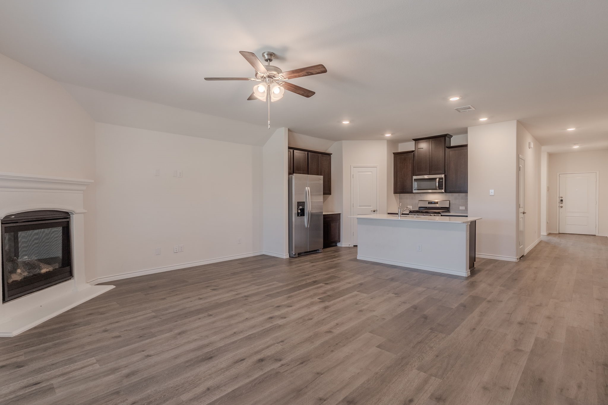 2902 Trusting Way Aubrey TX 76227