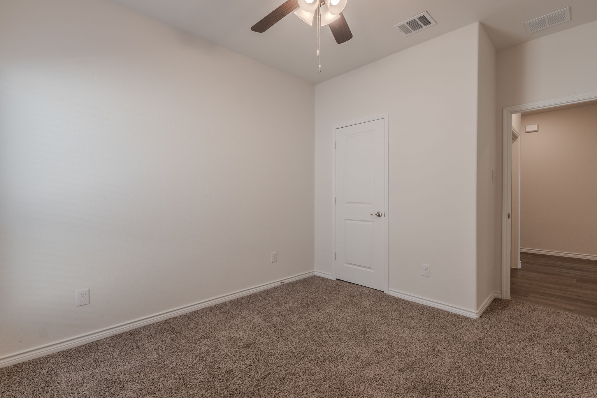 2902 Trusting Way Aubrey TX 76227