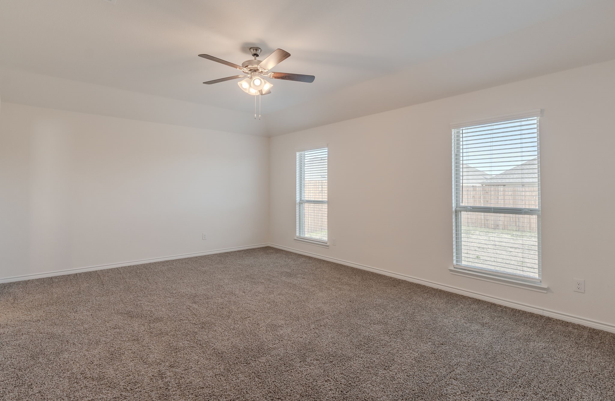 2902 Trusting Way Aubrey TX 76227
