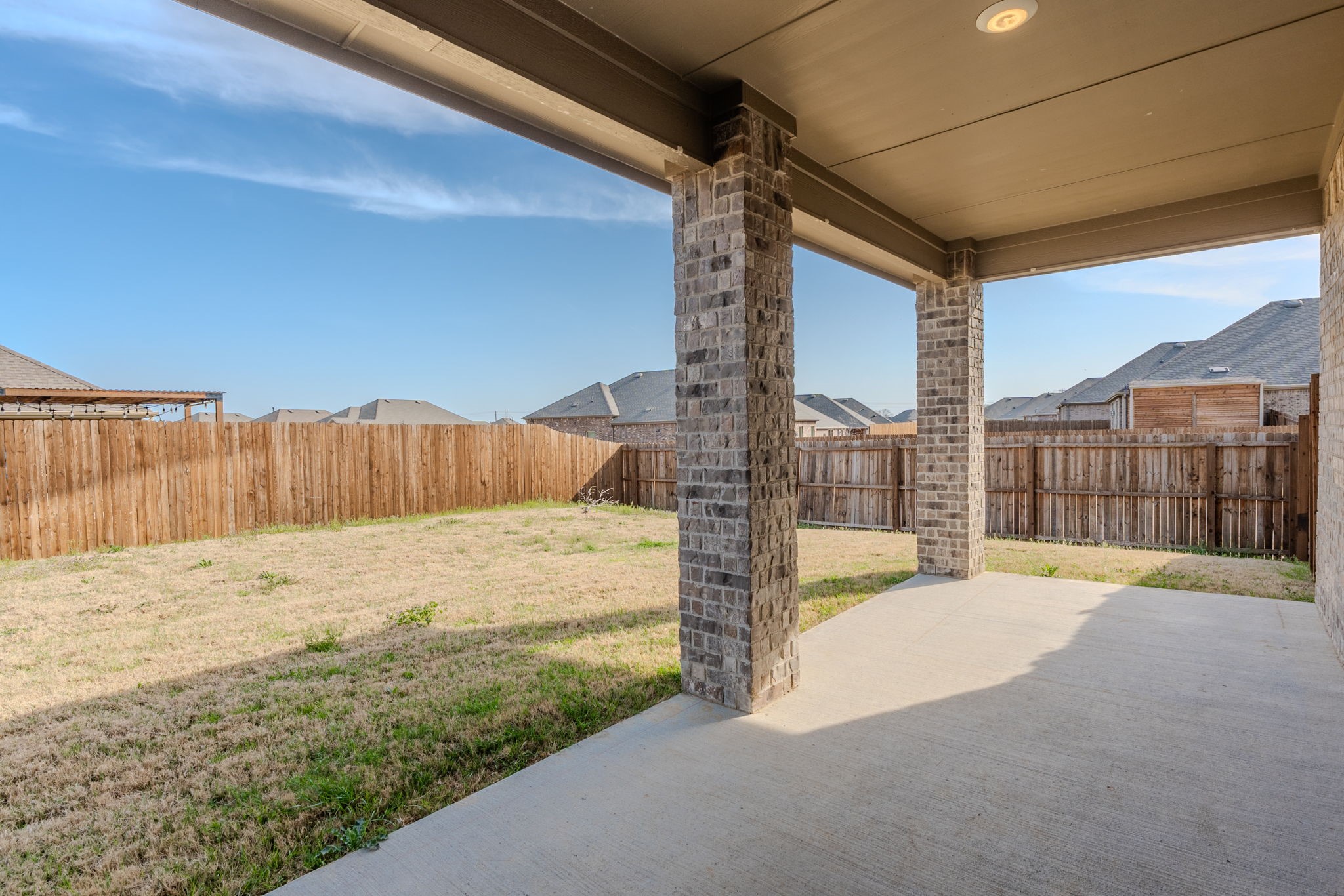 2902 Trusting Way Aubrey TX 76227