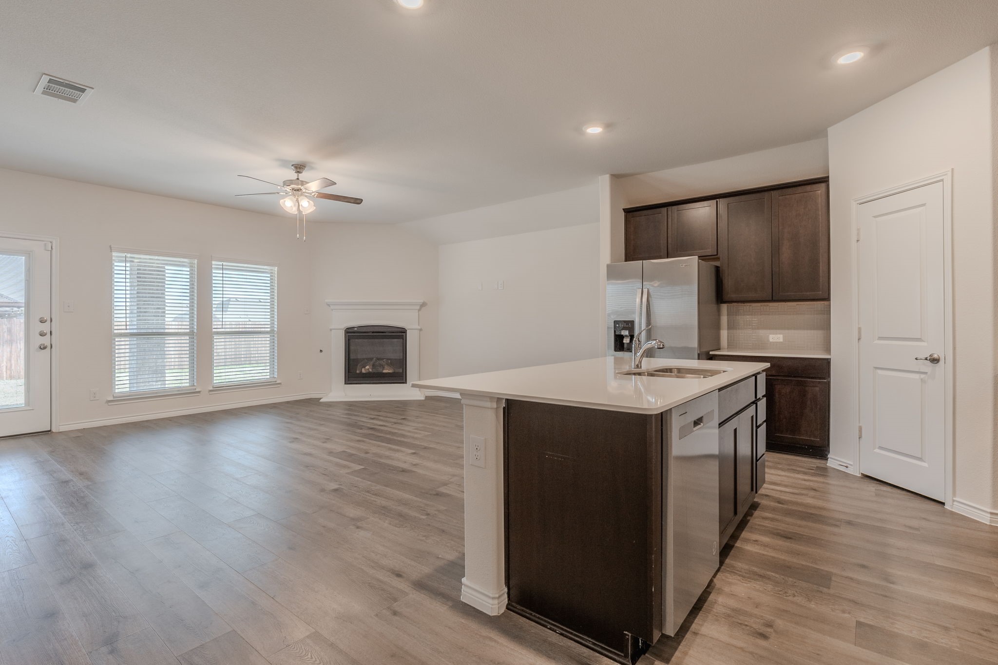 2902 Trusting Way Aubrey TX 76227