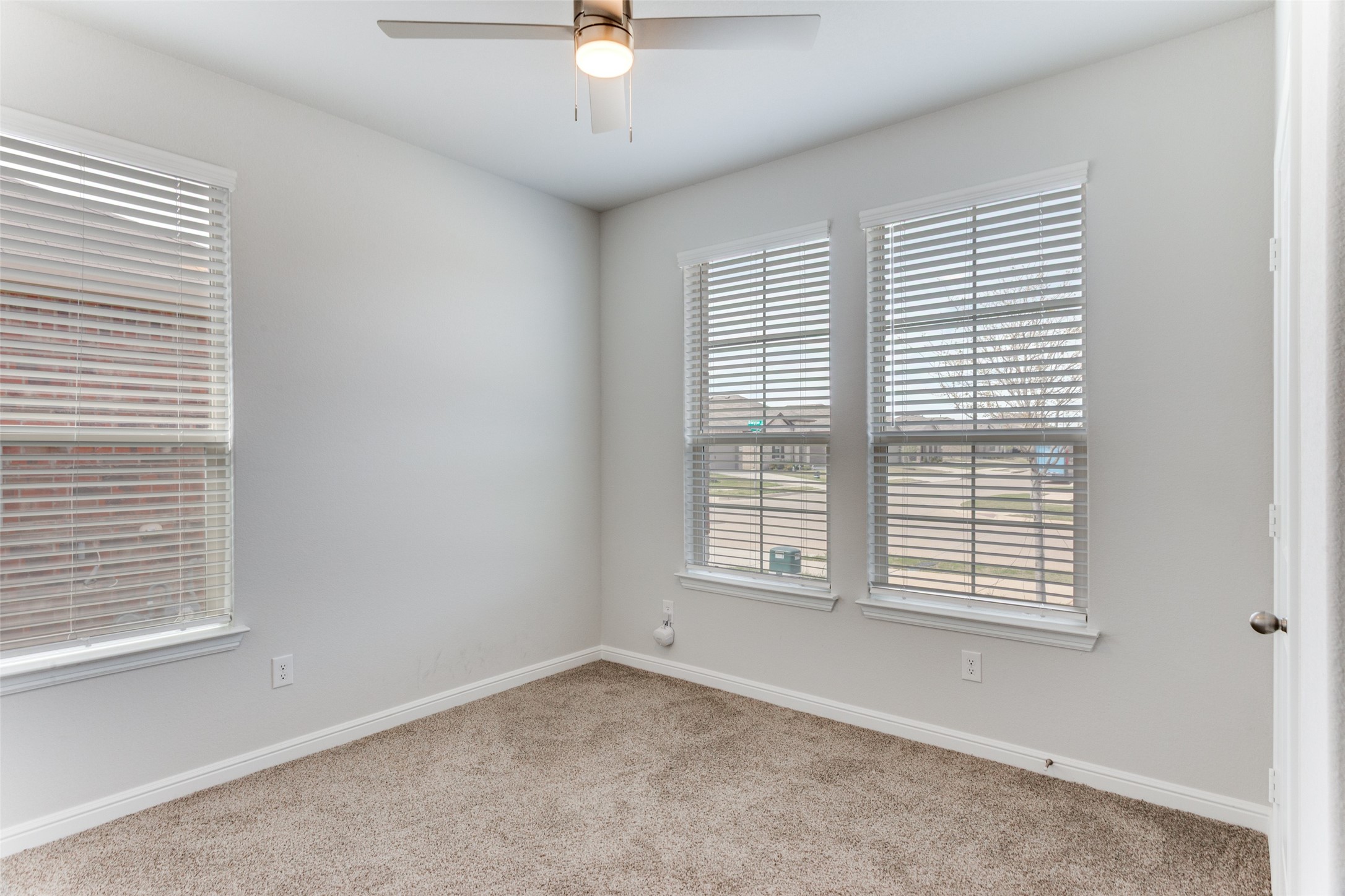 4313 Briargrove Lane Fort Worth TX 76036
