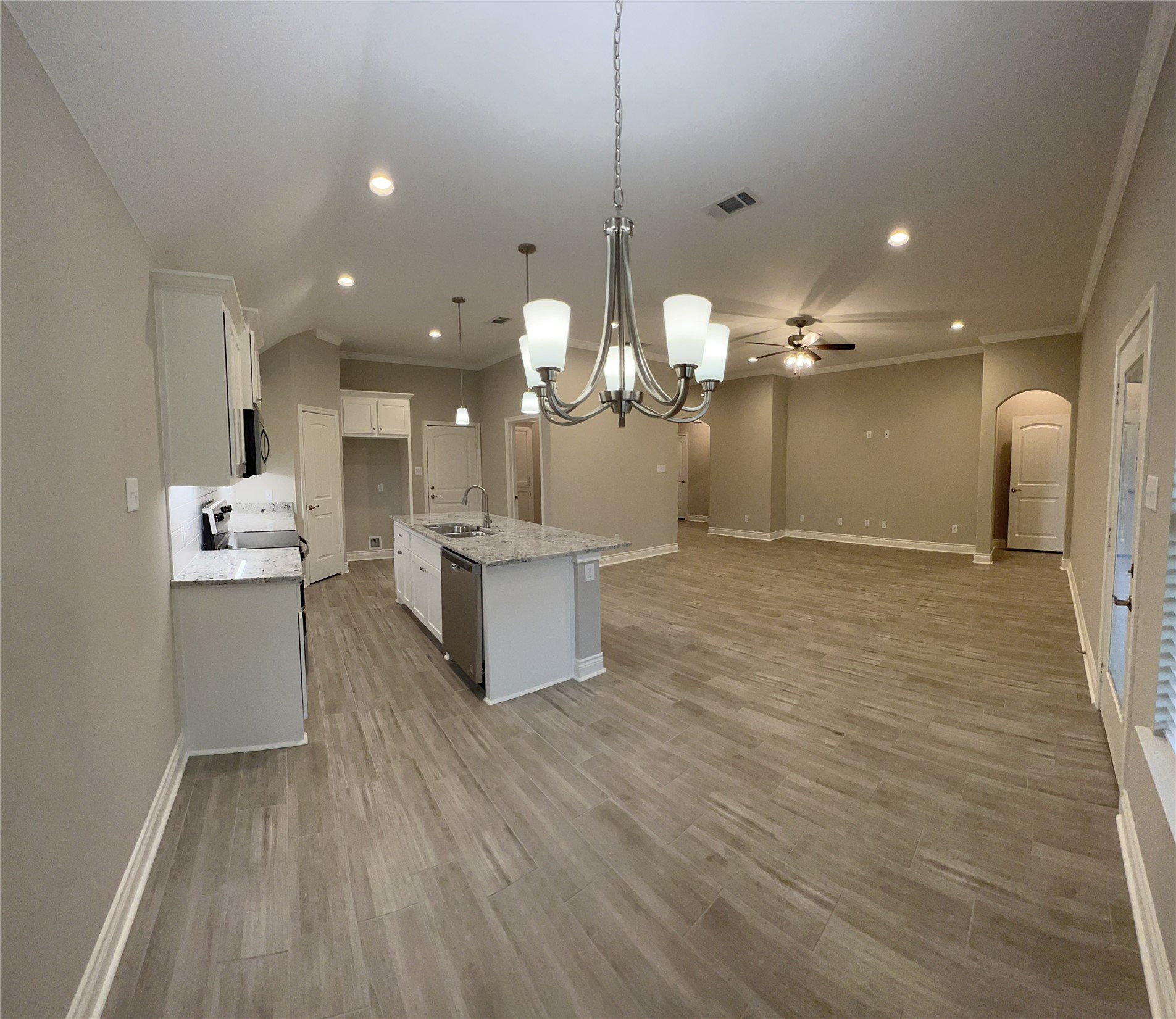 906 Hardaway Drive Greenville TX 75402