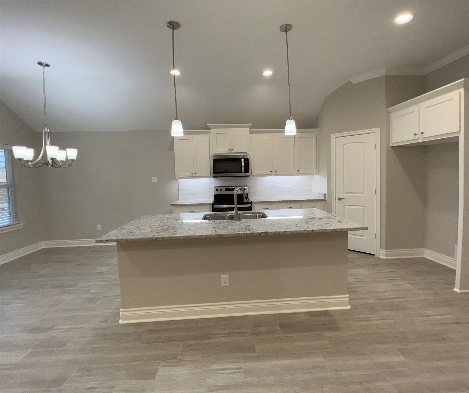 906 Hardaway Drive Greenville TX 75402