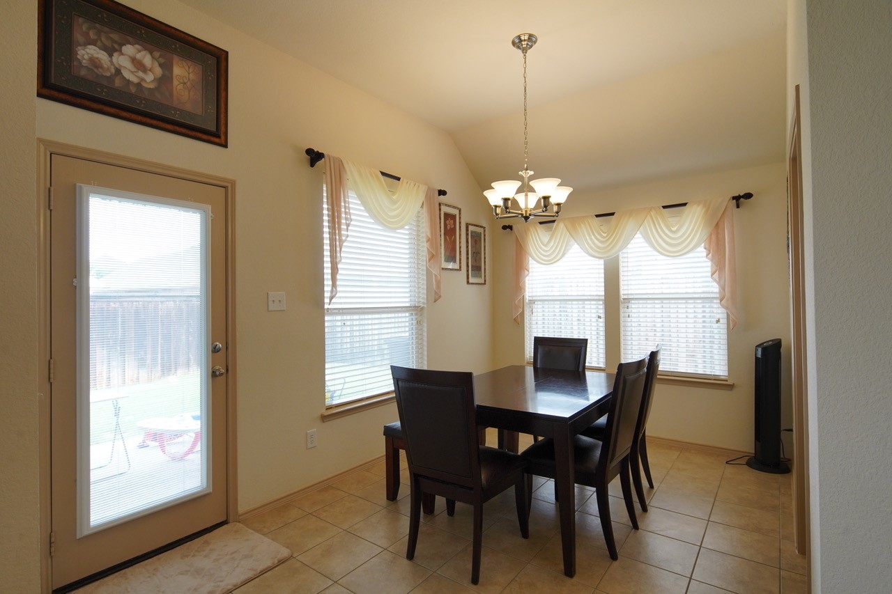 4508 Fox Rio Trail Arlington TX 76017