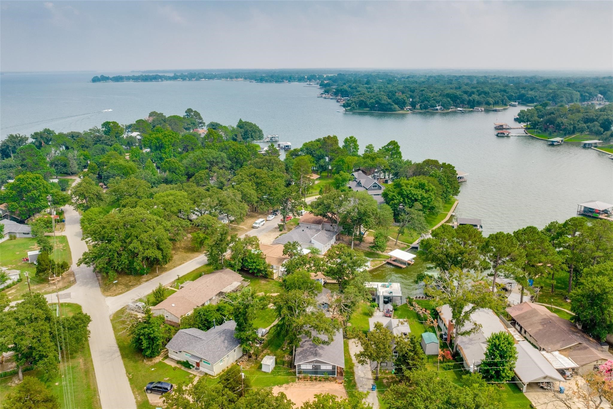 1813 Oak Shore Drive Tool TX 75143