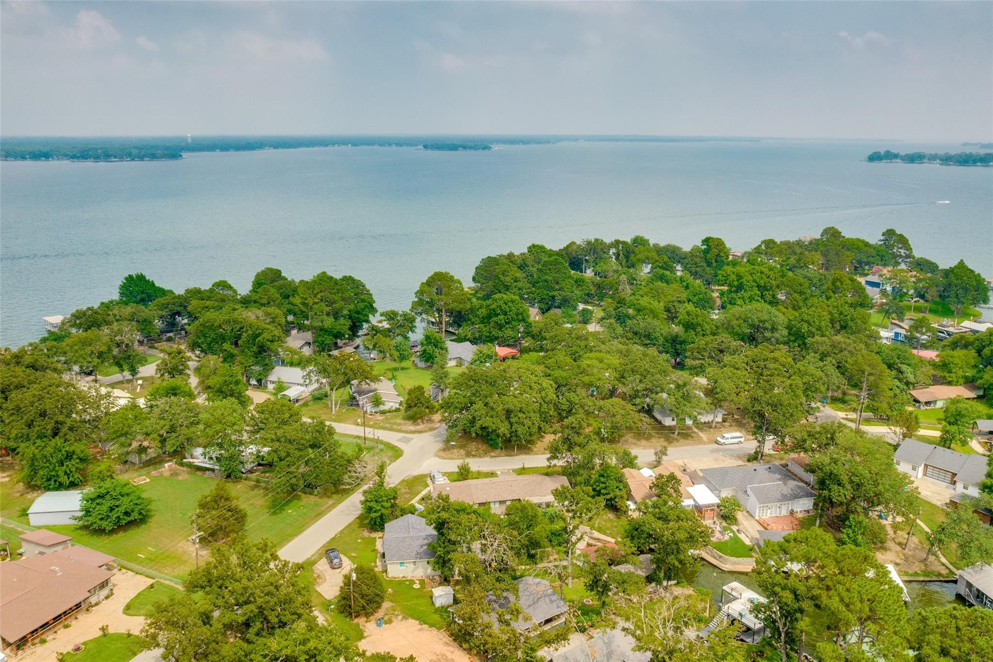 1813 Oak Shore Drive Tool TX 75143