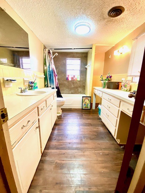 1804 Mohican Street Denton TX 76209