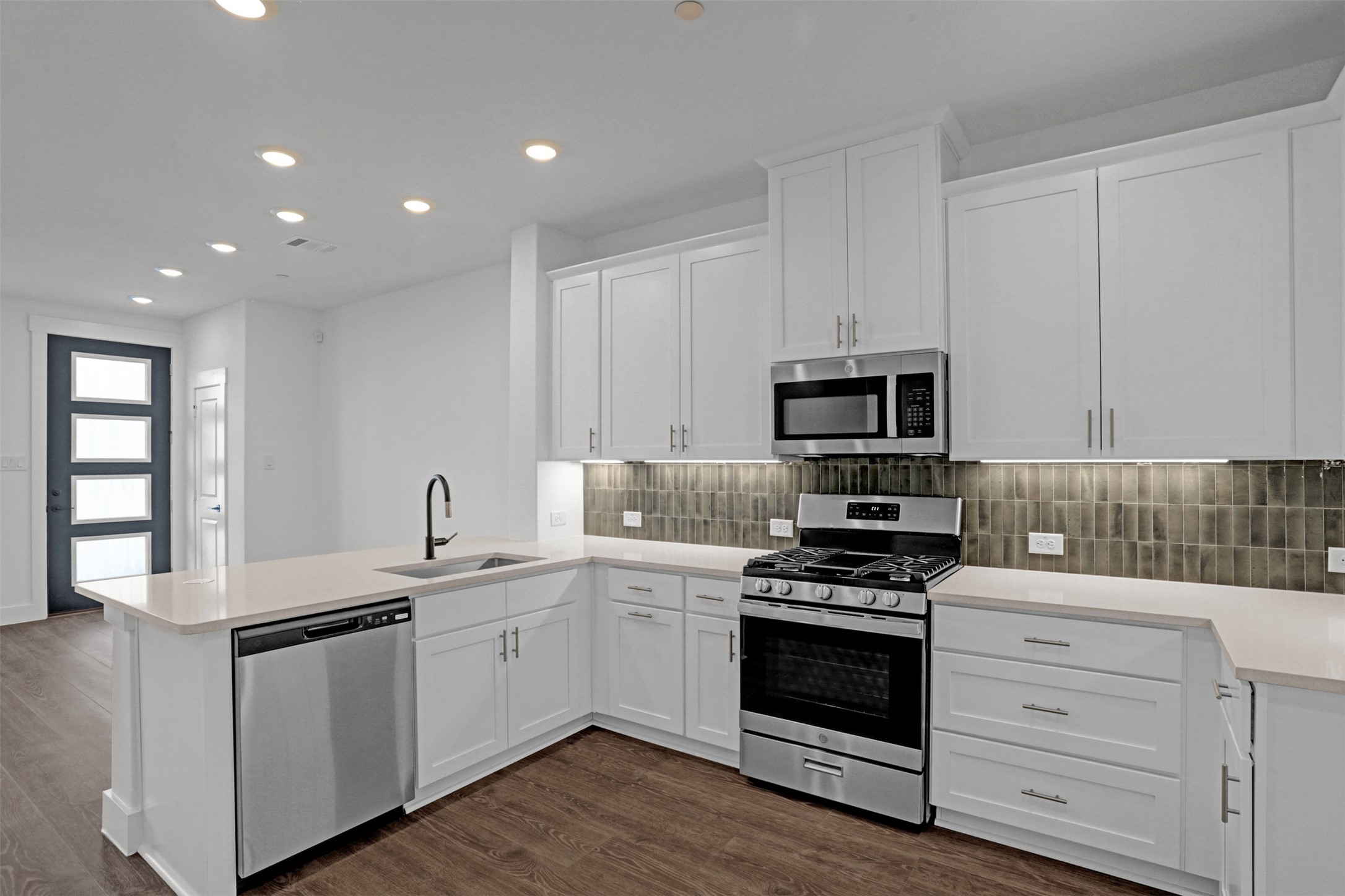 2553 Huxley Mews Allen TX 75013