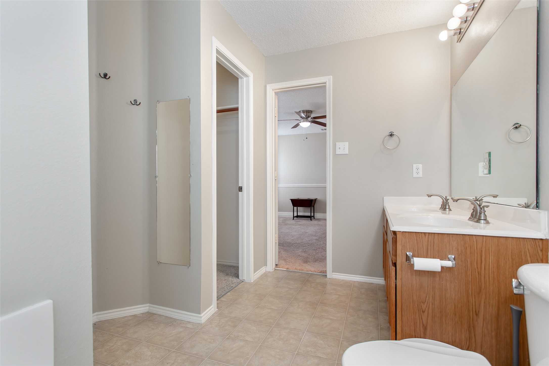 9913 Thomas Jefferson Drive Mckinney TX 75072