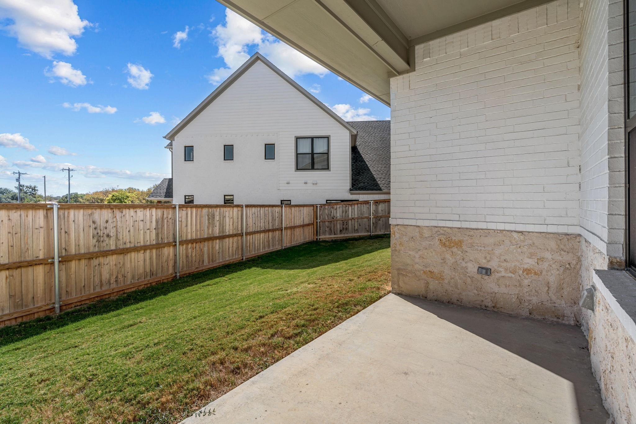 173 Hulen Circle Aledo TX 76008