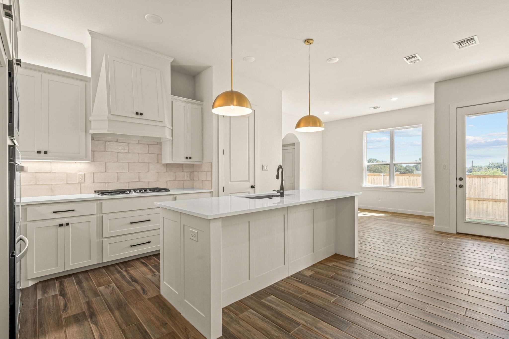 173 Hulen Circle Aledo TX 76008