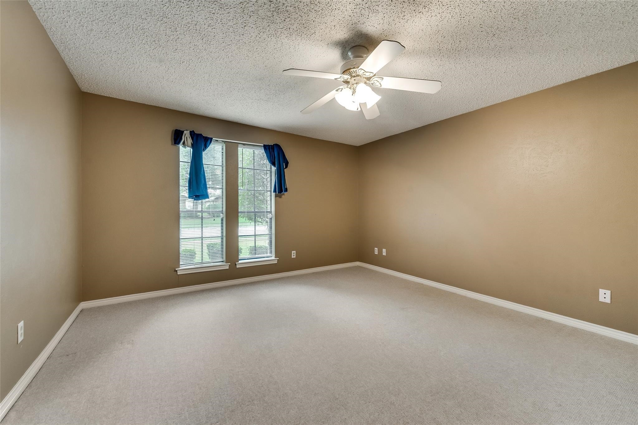 1006 Mayapple Drive Garland TX 75043
