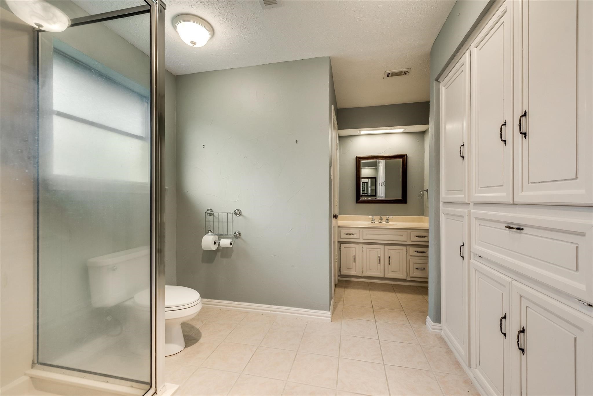 1006 Mayapple Drive Garland TX 75043