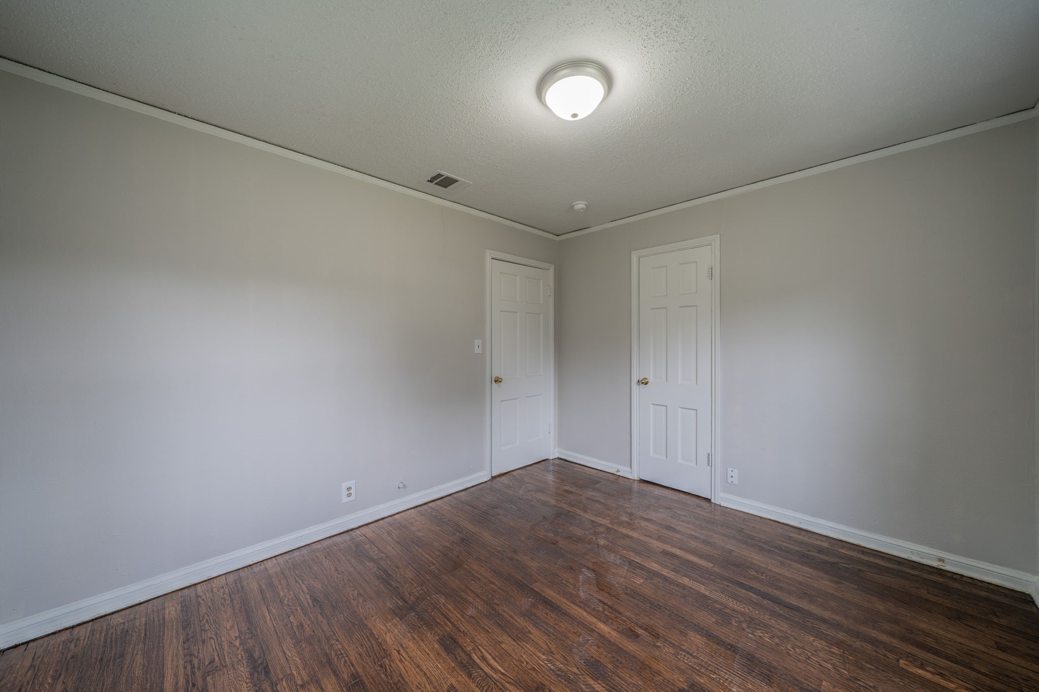 1155 Greenbrier Drive River Oaks TX 76114