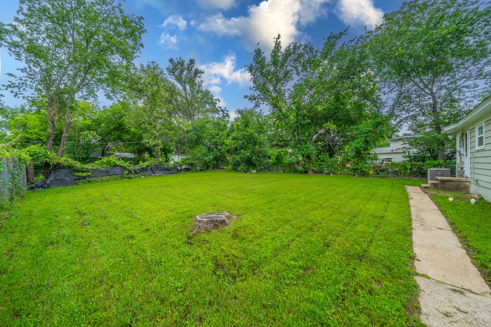 1155 Greenbrier Drive River Oaks TX 76114