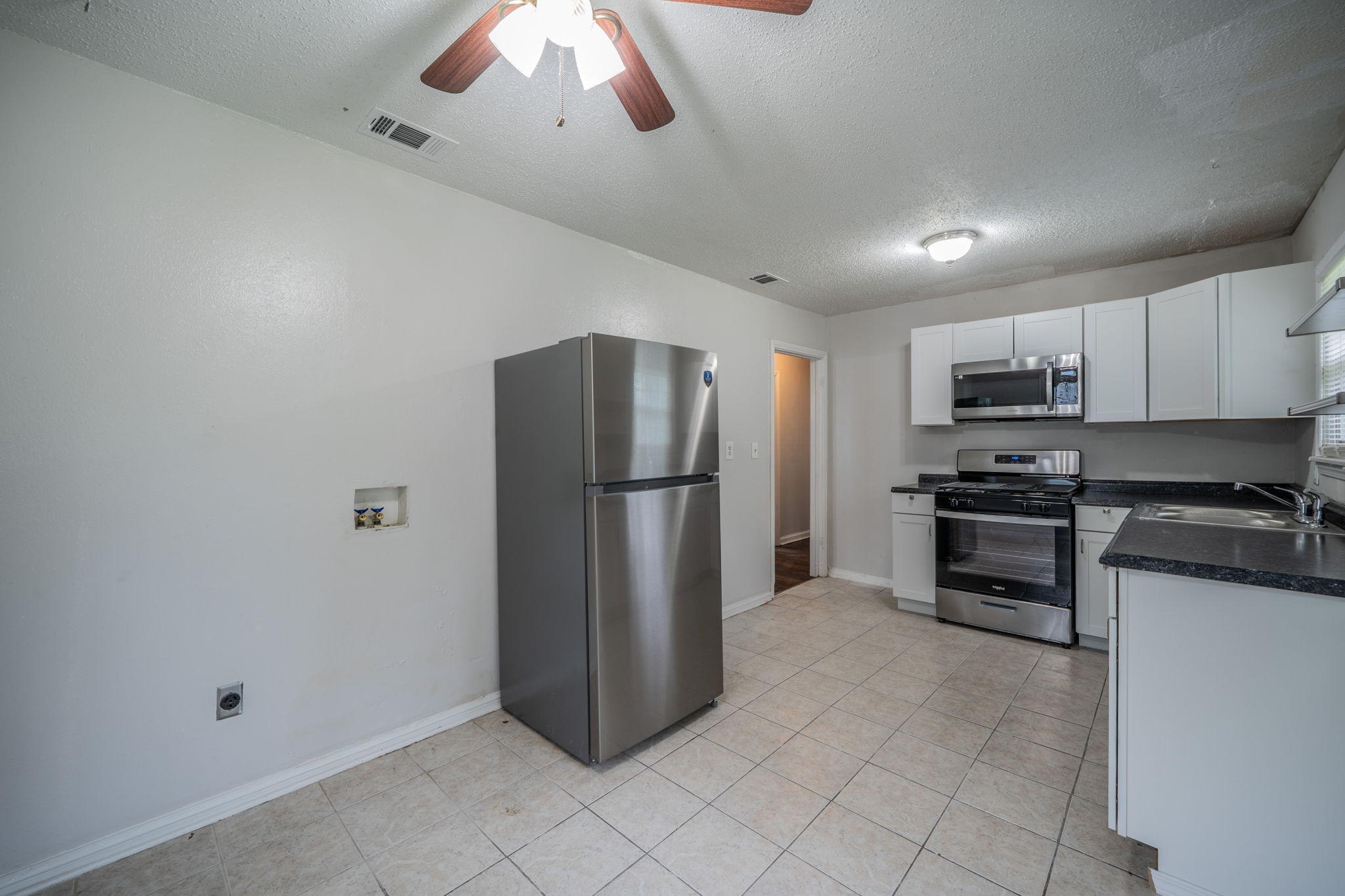 1155 Greenbrier Drive River Oaks TX 76114