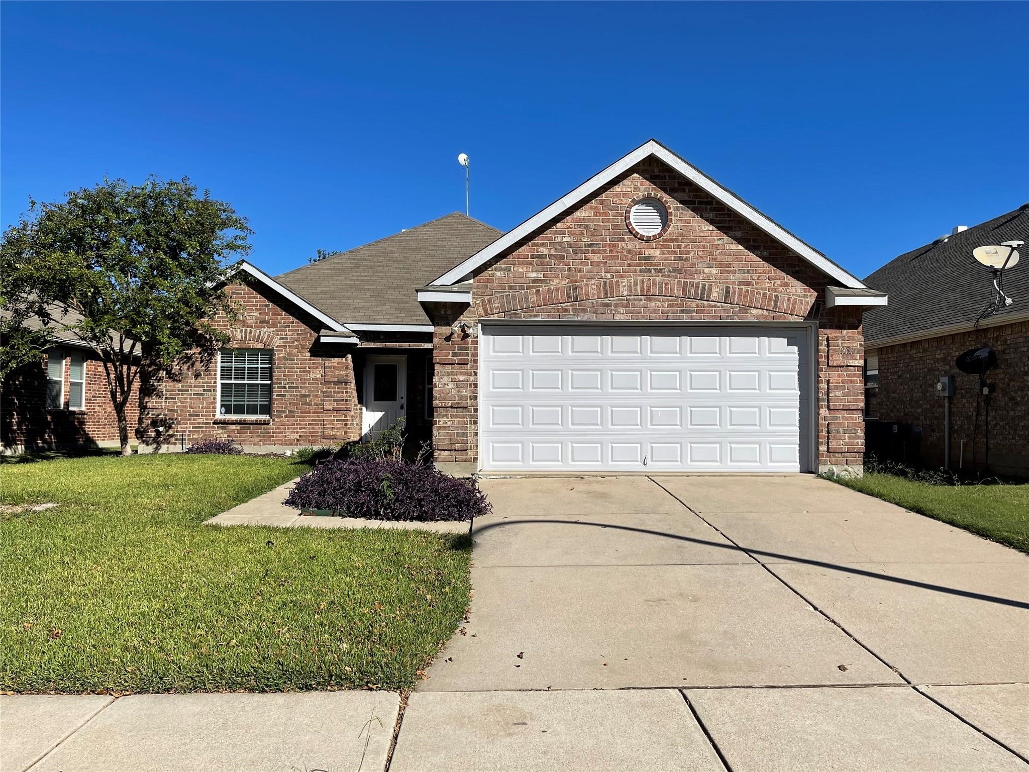 1937 Creek Crossing Drive Fort Worth TX 76247