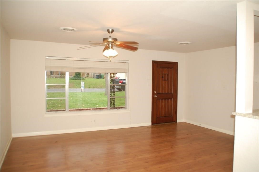 1133 Valley View Drive Hurst TX 76053