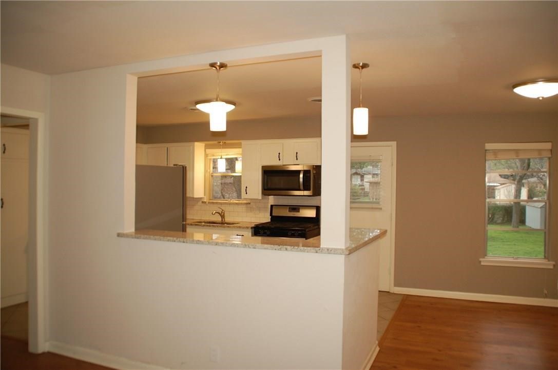 1133 Valley View Drive Hurst TX 76053