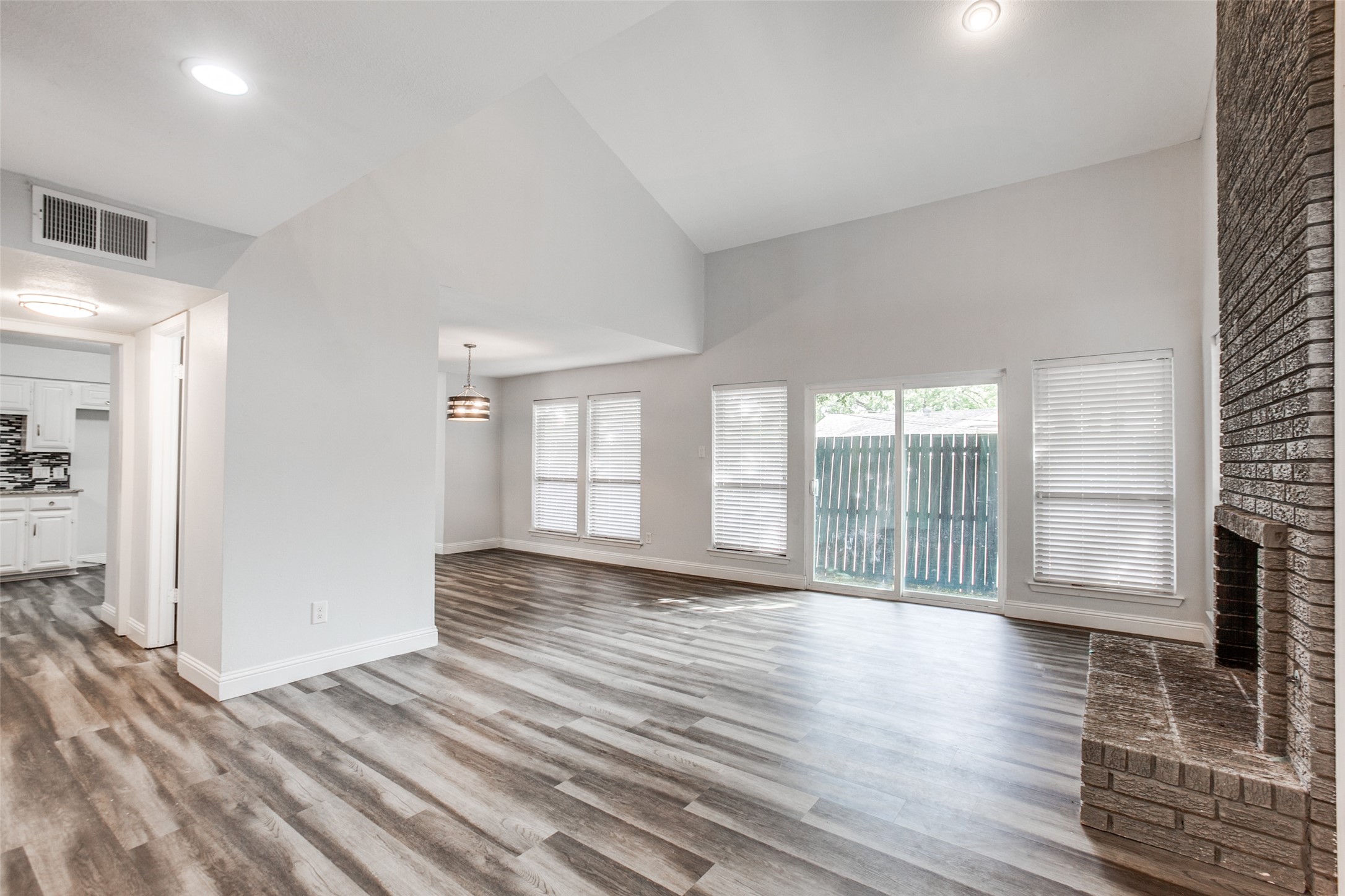 2708 Pinery Lane Richardson TX 75080