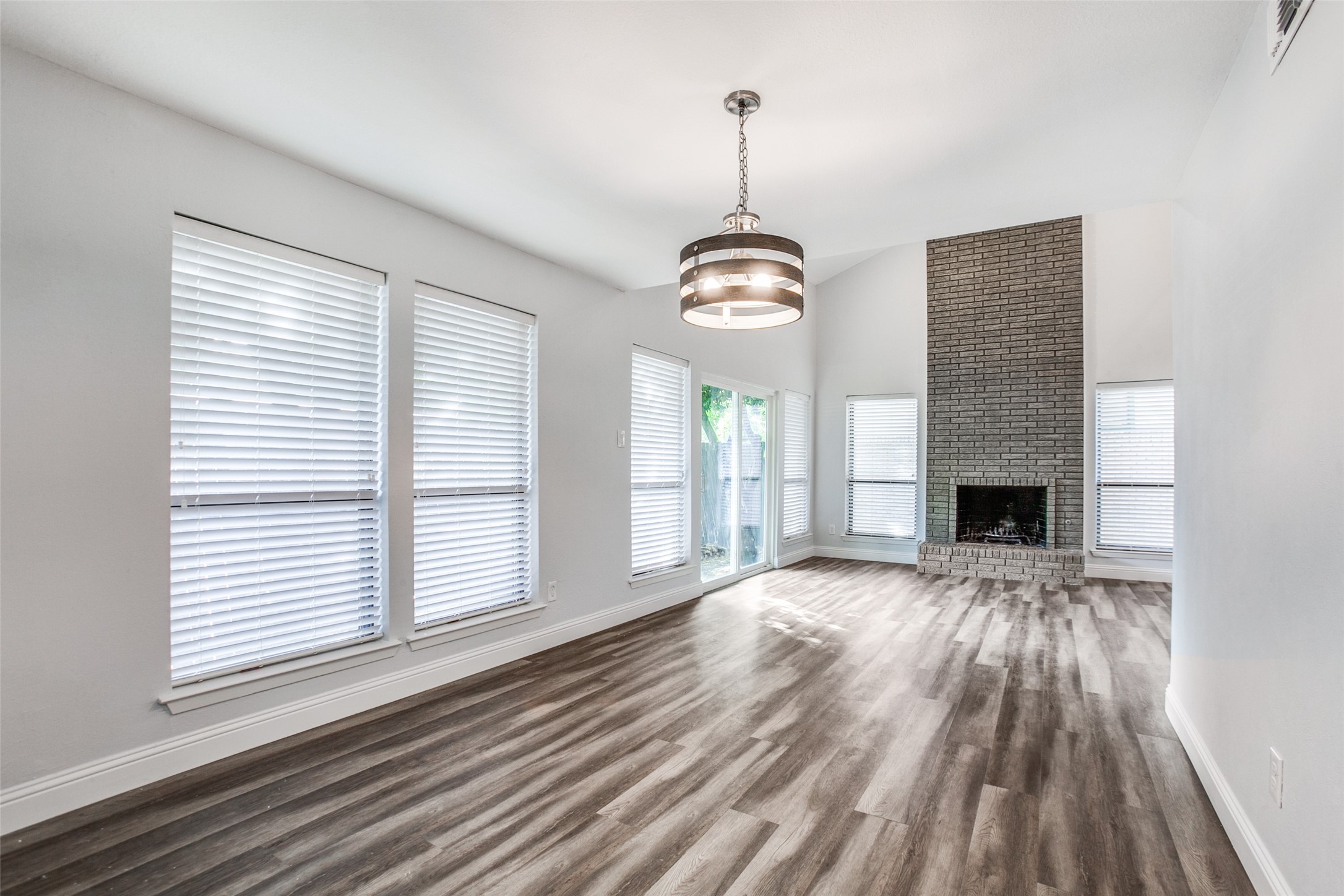 2708 Pinery Lane Richardson TX 75080