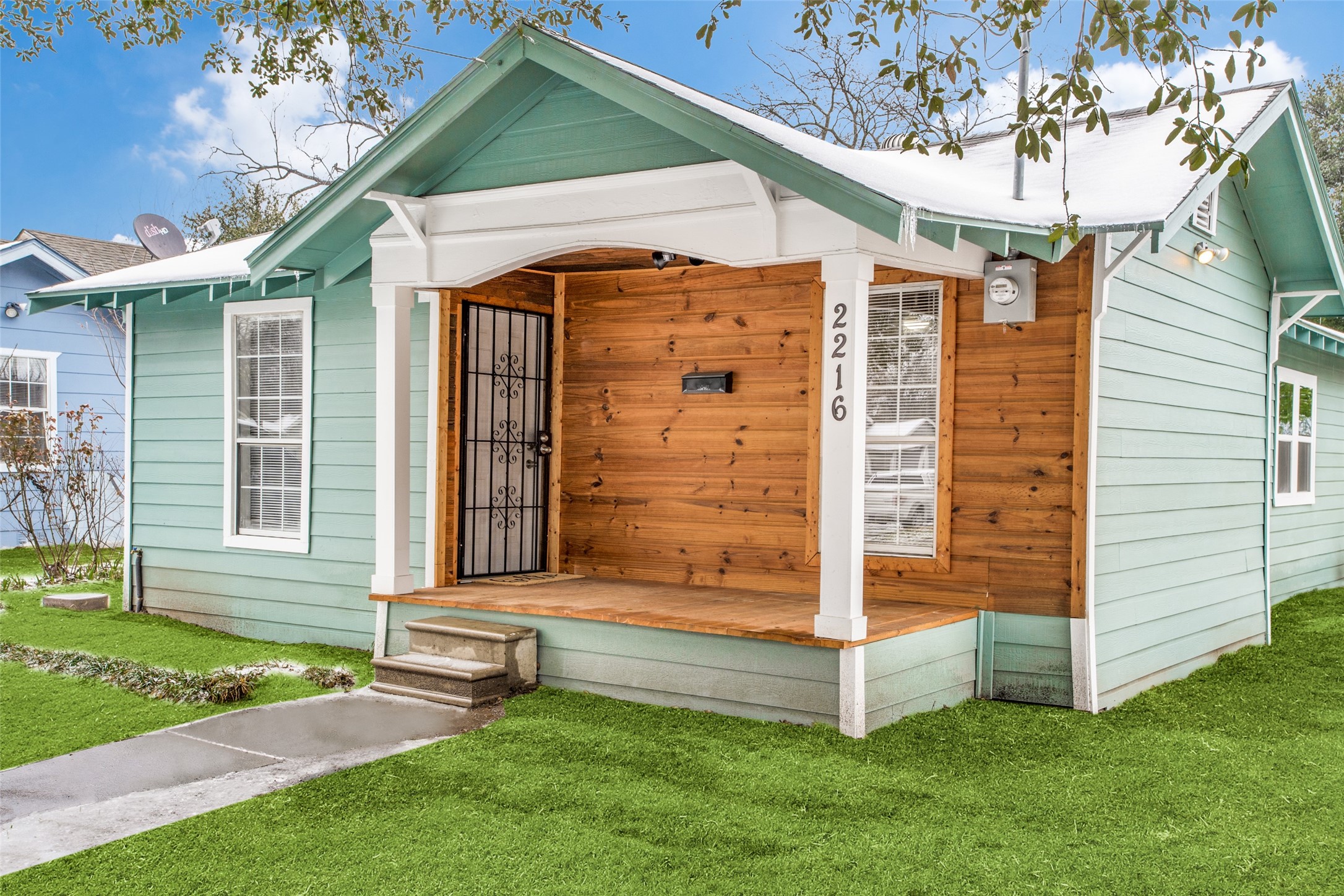 2216 Marburg Street Dallas TX 75215